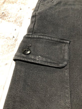 Load image into Gallery viewer, Wilfred Free black high rise cargo pants - Hers size 2
