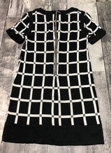 Load image into Gallery viewer, Michael Kors black/white dress - Hers size 0
