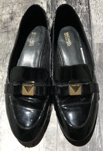 Load image into Gallery viewer, Michael Kors black/gold loafers - Hers size 8

