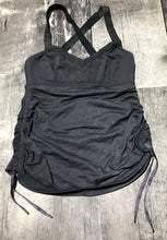 Load image into Gallery viewer, lululemon grey tank top - Hers size 2

