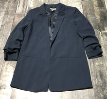 Load image into Gallery viewer, H&amp;M navy oversized blazer - Hers size 8
