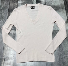 Load image into Gallery viewer, Massimo Dutti light pink long sleeve sweater - Hers size L
