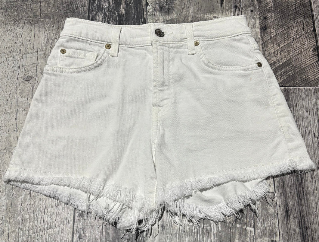 7 for all mankind white high rise denim shorts - Hers size 23