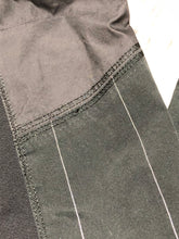 Load image into Gallery viewer, lululemon black/white light jacket - Hers size 4
