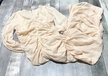 Load image into Gallery viewer, Banana Republic cream maxi dress - Hers size 8
