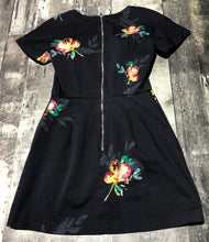 Load image into Gallery viewer, French Connection navy/pink/yellow dress - Hers size 6
