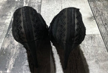 Load image into Gallery viewer, Badgley Mischka black/grey heels - Hers size 8
