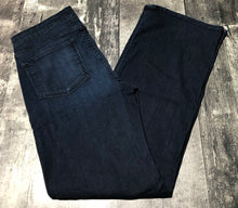 Load image into Gallery viewer, Fidelity dark blue high rise wide leg jeans - Hers size 29
