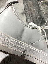 Load image into Gallery viewer, Michael Kors white/gold sneaker - Hers size 7.5
