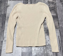 Load image into Gallery viewer, Rolla’s cream long sleeve - Hers size M
