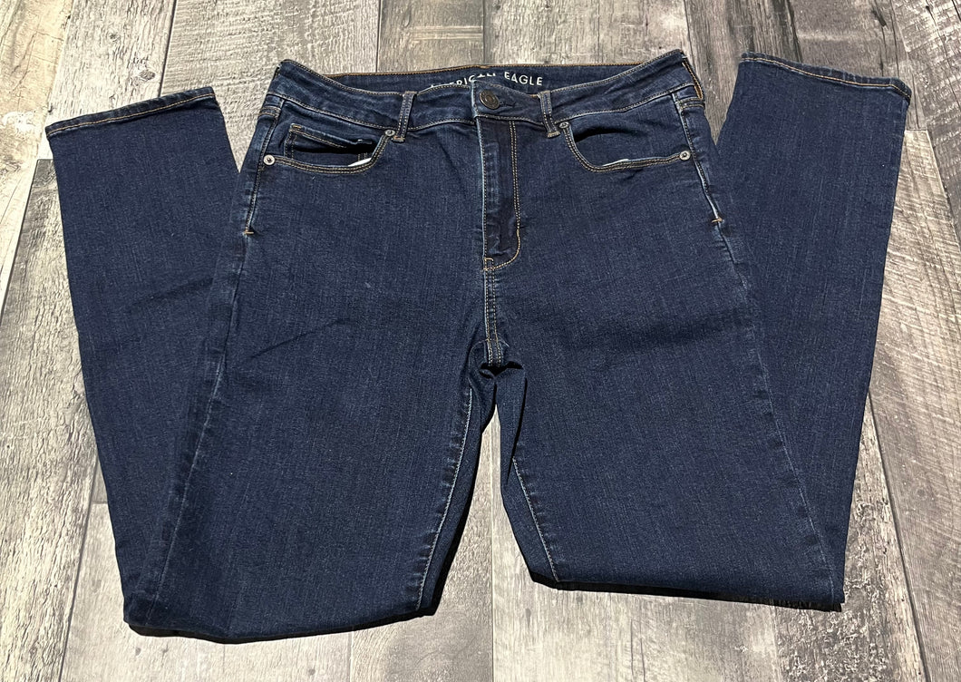 American Eagle dark blue high rise jeans - Hers size 8