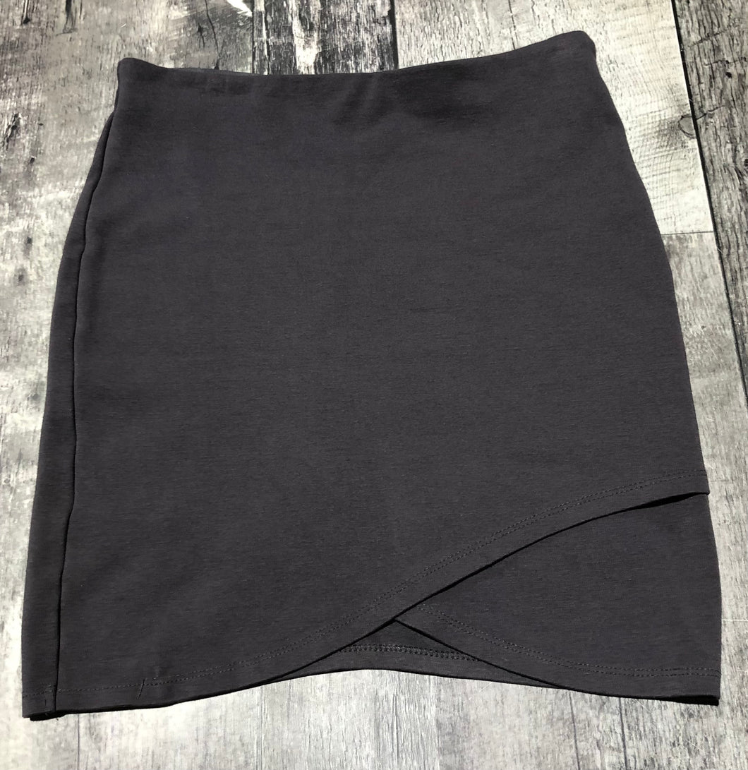 Sunday Best grey short skirt - Hers size S