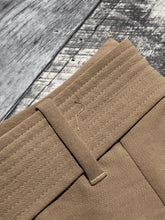 Load image into Gallery viewer, Wilfred light brown high rise dress pants - Hers size 6
