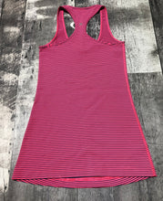 Load image into Gallery viewer, lululemon pink/navy tank top - Hers size approx S
