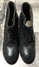 Load image into Gallery viewer, Fly London black bootie heels - Hers size 40
