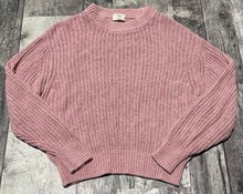 Load image into Gallery viewer, Wilfred knit pink sweater - Hers size M
