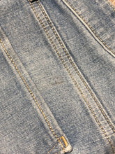Load image into Gallery viewer, Levi light blue/dark blue high rise skinny jeans - Hers size 29
