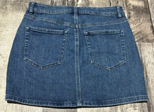 Load image into Gallery viewer, Garage blue jean skirt - Hers size M

