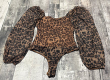 Load image into Gallery viewer, Lulus brown/black bodysuit - Hers size L
