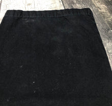 Load image into Gallery viewer, TNA black high rise wide leg pants - Hers size 00
