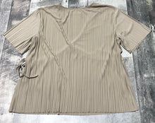 Load image into Gallery viewer, Oak + Fort beige tie up blouse - Hers size M
