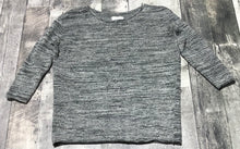 Load image into Gallery viewer, Wilfred grey/black 3/4 sleeve sweater - Hers size XXS
