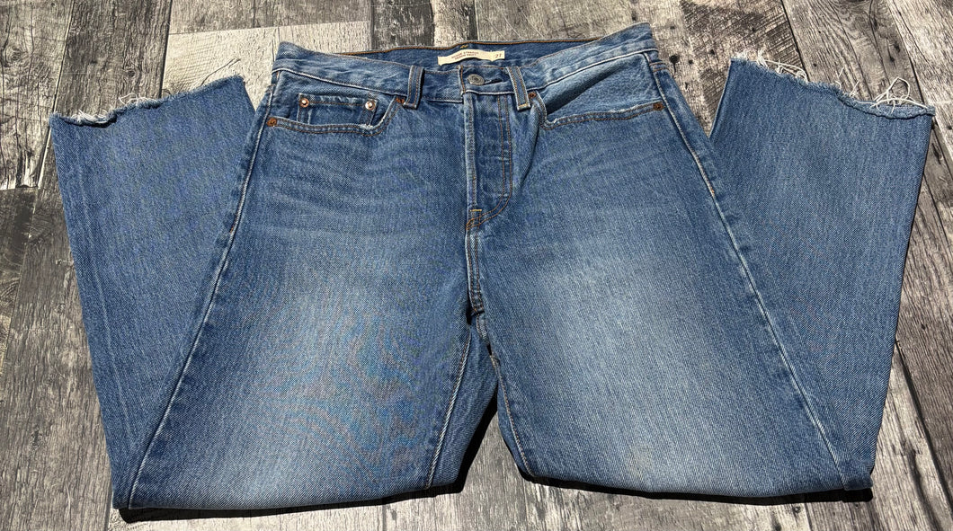Levis blue high rise wedgie straight jeans - Hers size 27