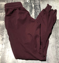 Load image into Gallery viewer, lululemon plum mid rise pants - Hers size 24
