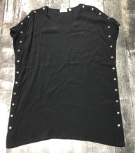 Load image into Gallery viewer, Wilfred Free black button dress - Hers size XS
