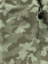 Load image into Gallery viewer, lululemon green camo loose pants - Hers size 2
