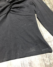 Load image into Gallery viewer, Contour Aritzia black off the shoulder long sleeve - Hers size M
