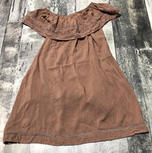 Load image into Gallery viewer, Wilfred brown off the shoulder dress - Hers size XS
