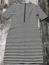 Load image into Gallery viewer, Sunday Best white/black dress - Hers size 4
