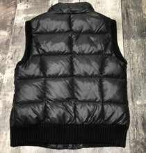 Load image into Gallery viewer, BCBG black puffer vest - Hers size M

