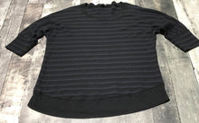 Load image into Gallery viewer, Splendid black/navy 3/4 sleeve sweater  - Hers size M
