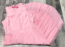 Load image into Gallery viewer, Bananas Republic pink dress - Hers size 6
