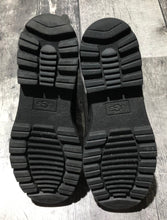 Load image into Gallery viewer, UGG black boots - Hers size 8
