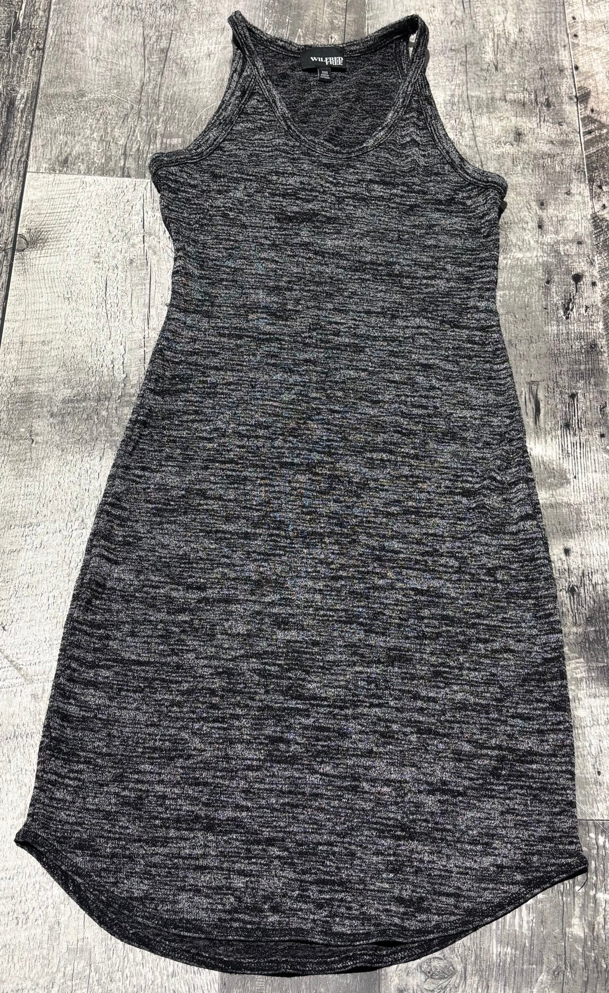 wilfred free grey dress Aritzia Wilfred Free Rosa Sleeveless Jersey Dress