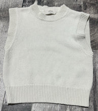 Load image into Gallery viewer, Wilfred cream knit crop vest - Hers size XS
