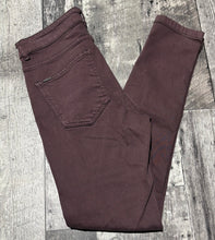 Load image into Gallery viewer, b.young burgundy slim fit pants - Hers size 30
