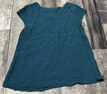 Load image into Gallery viewer, Wilfred blue shirt - Hers size M
