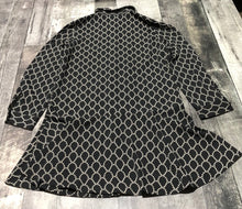 Load image into Gallery viewer, Zara black/cream dress - Hers size S
