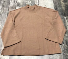 Load image into Gallery viewer, Old Navy brown sweater/skirt set - Hers size M
