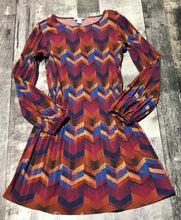 Load image into Gallery viewer, Carolina Belle red/blue/multi long sleeve dress - Hers size M
