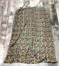 Load image into Gallery viewer, Fossil green/pink maxi dress - Hers size S
