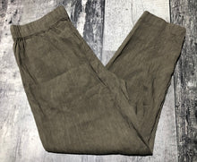 Load image into Gallery viewer, Babaton taupe pants - Hers size S
