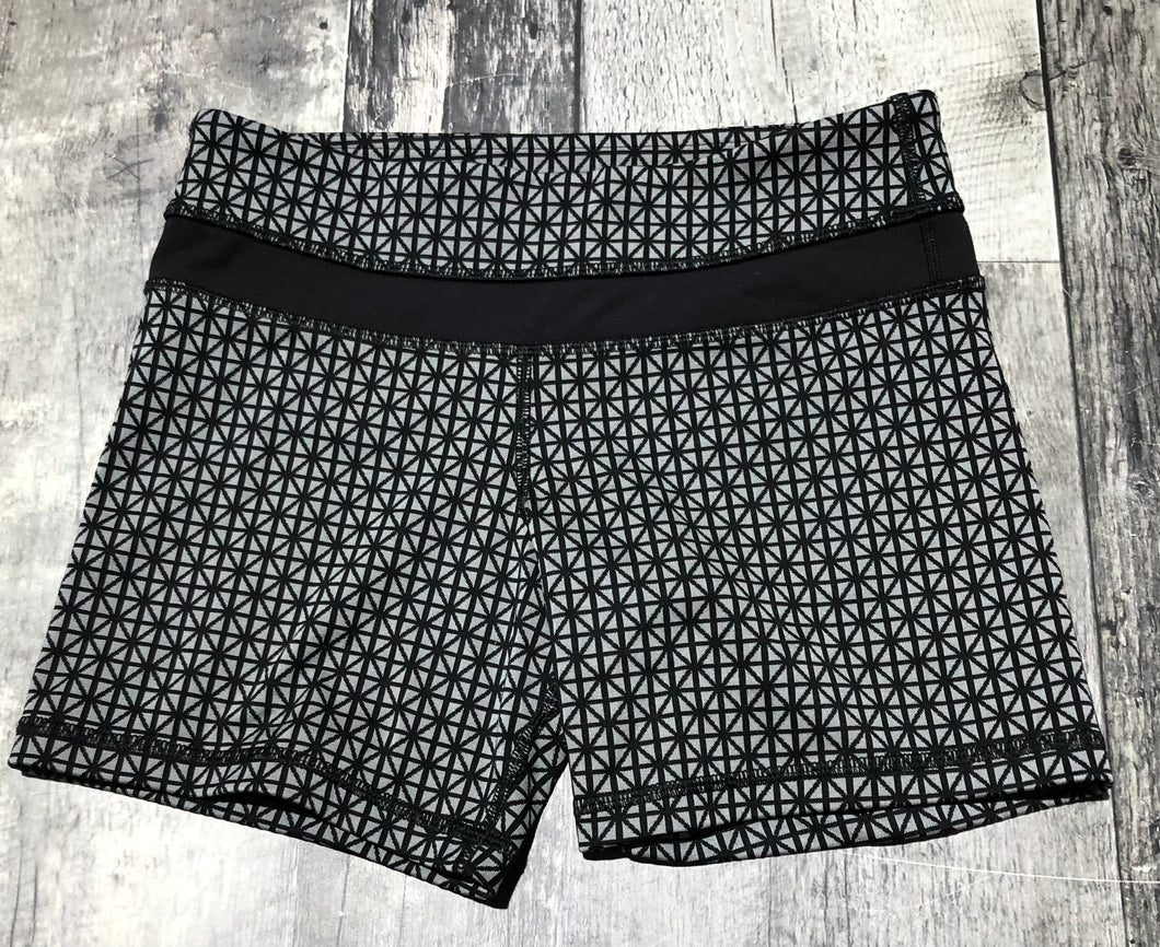 lululemon grey/black shorts - Hers size 4