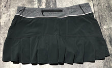 Load image into Gallery viewer, lululemon black/grey skort - Hers size 8
