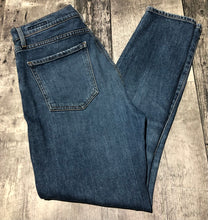 Load image into Gallery viewer, Citizens of Humanity blue high rise slim ankle jeans - Hers size 30

