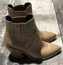 Load image into Gallery viewer, Rebecca Minkoff beige heel booties - Hers size 7.5
